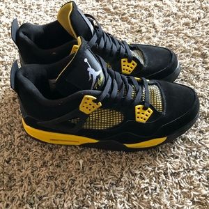 Air Jordan 4 thunder sz 11